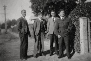 Ernest, Frank Laurie & Eric Dunshea at Acton cottage no. 4