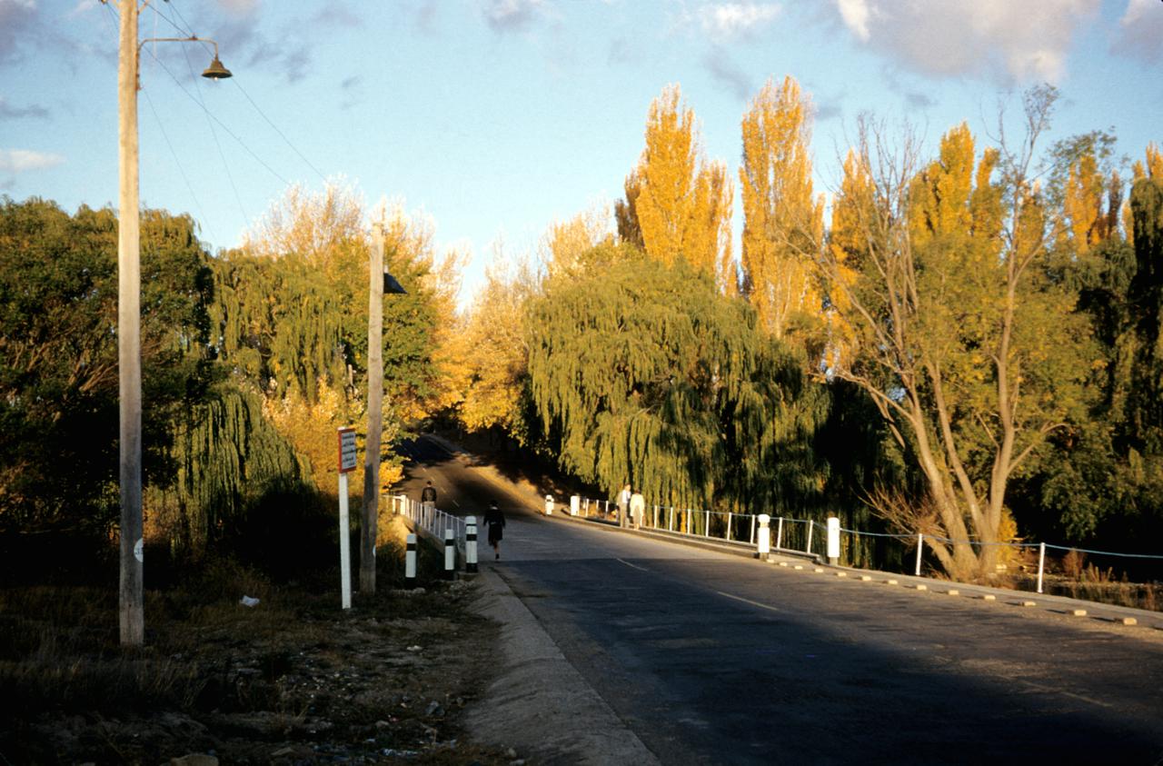 Lennox Crossing in Autumn