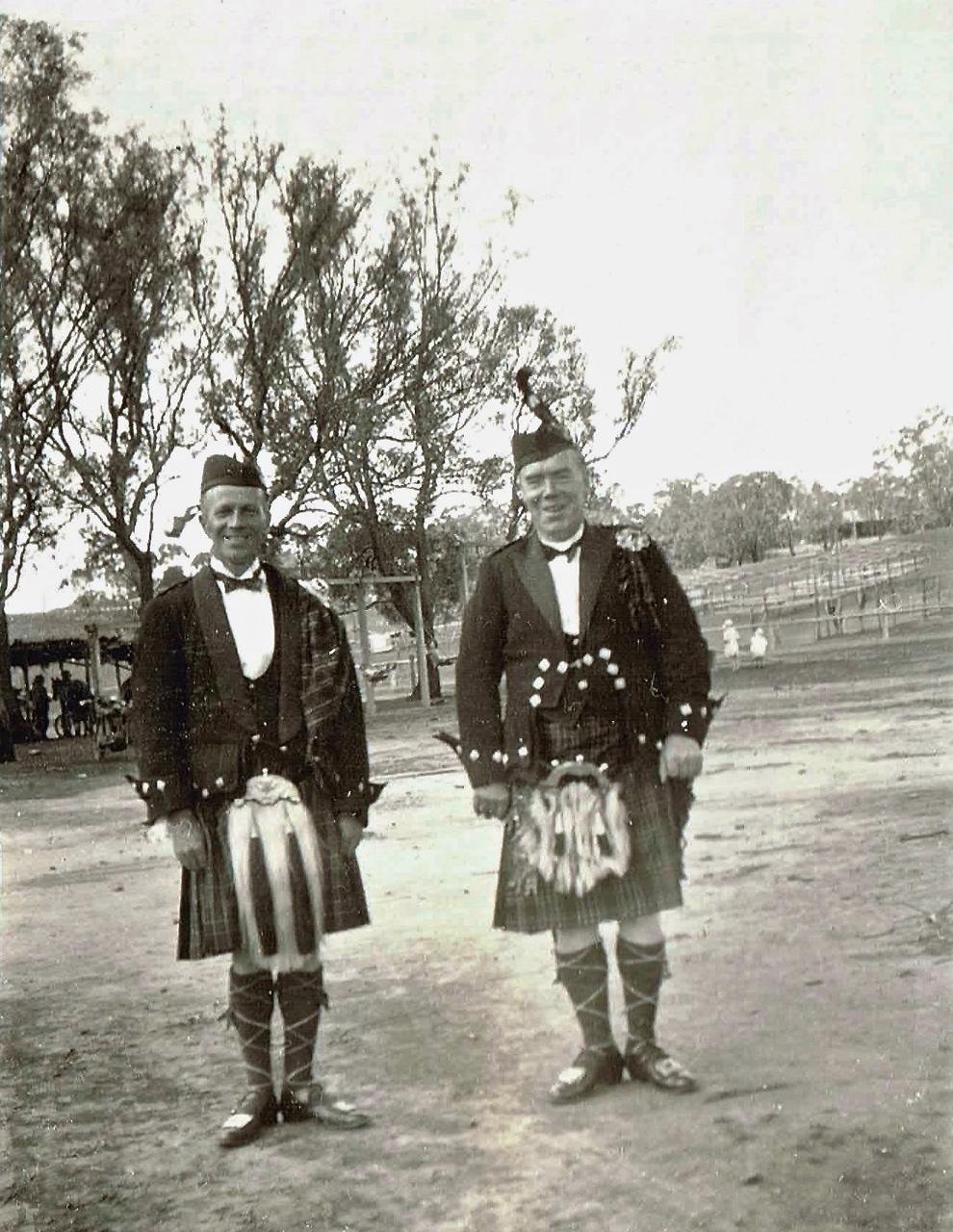 Peter McLean with Pipe Major Ross at Highland Gathering