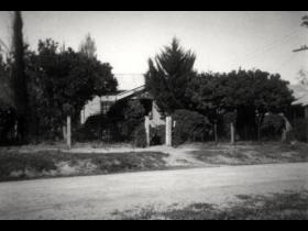 Acton cottage no. 4 Dunshea residence Acton cottage no. 4 Dunshea residence