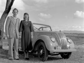 Couple parked above the racecourse